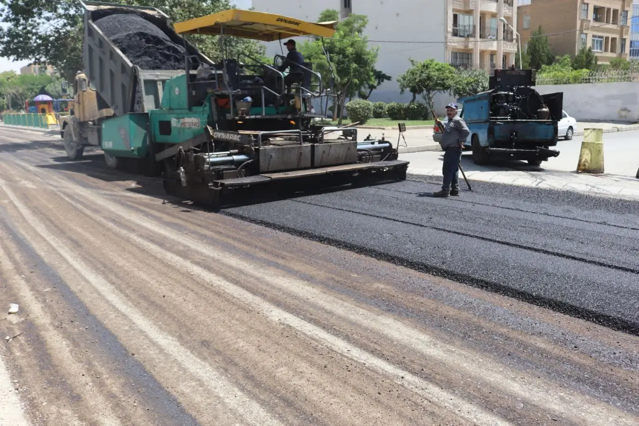 عملکرد ۳۰ ماهه آسفالت معابر  ۵۷۵۸۷ تن